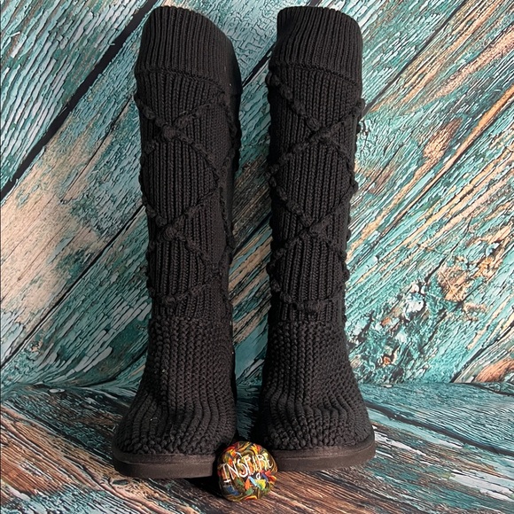 UGG Shoes - UGG Black Cable Knit Winter Boots